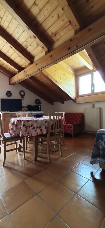 Mansarda A Carciato, Trilocale In Montagna Dimaro Exterior foto