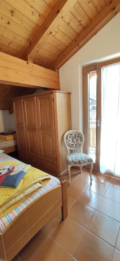 Mansarda A Carciato, Trilocale In Montagna Dimaro Exterior foto