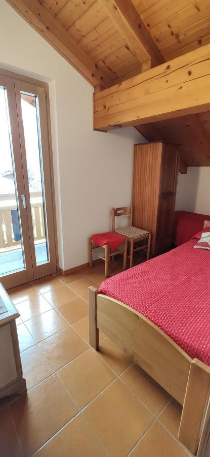 Mansarda A Carciato, Trilocale In Montagna Dimaro Exterior foto