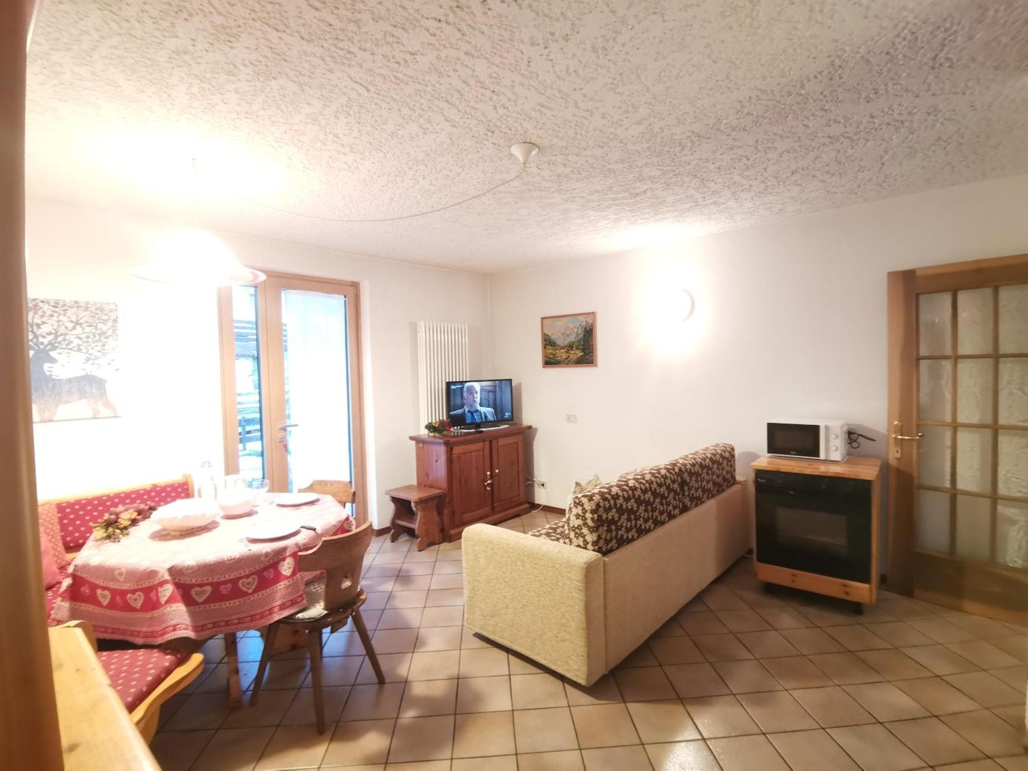 Mansarda A Carciato, Trilocale In Montagna Dimaro Exterior foto